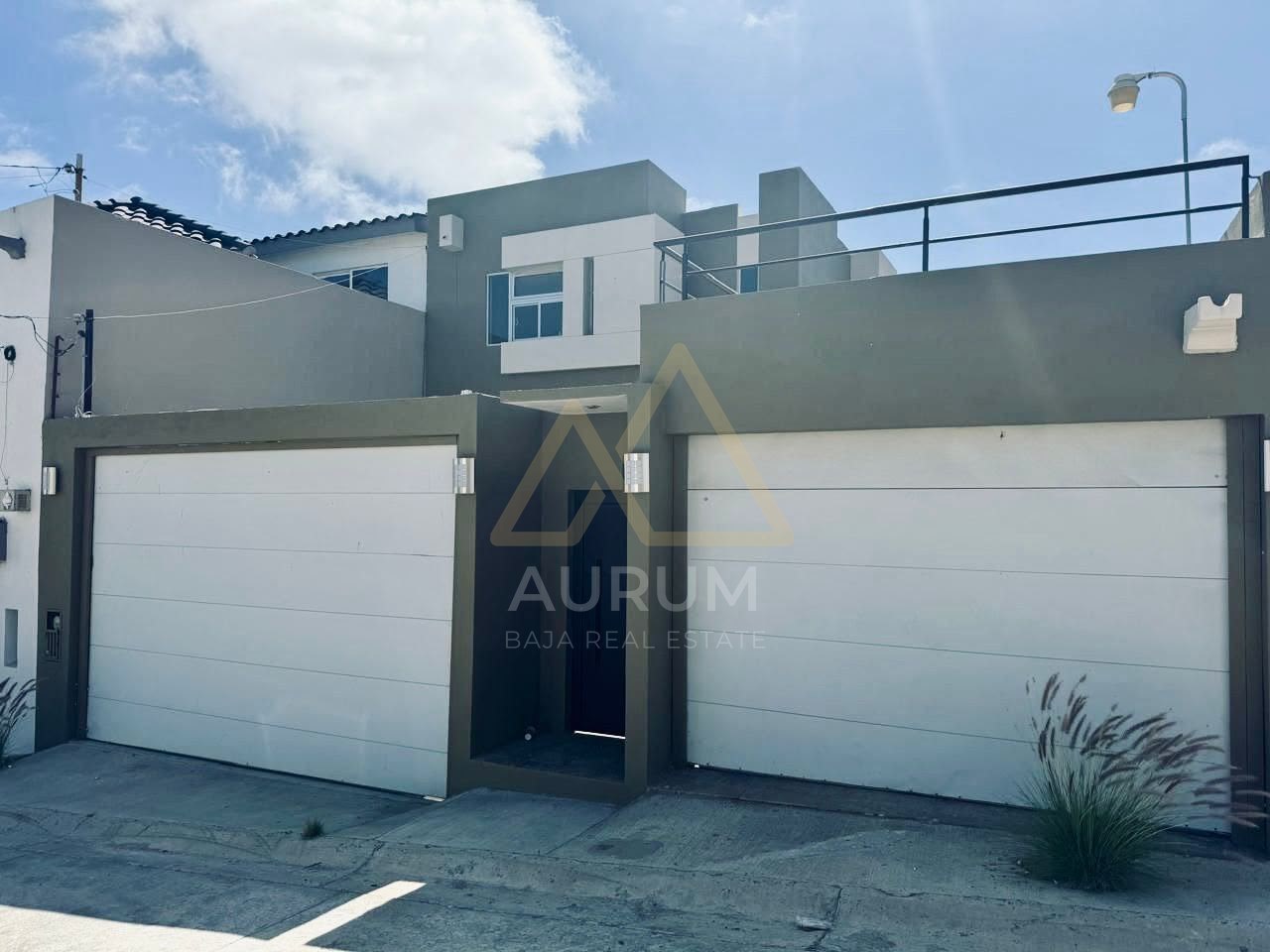 Casa en Venta - Fraccionamiento Rosamar